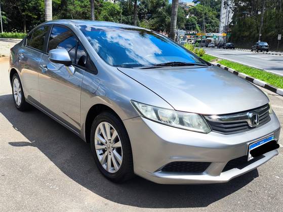 HONDA CIVIC 1.8 LXS 16V FLEX 4P MANUAL